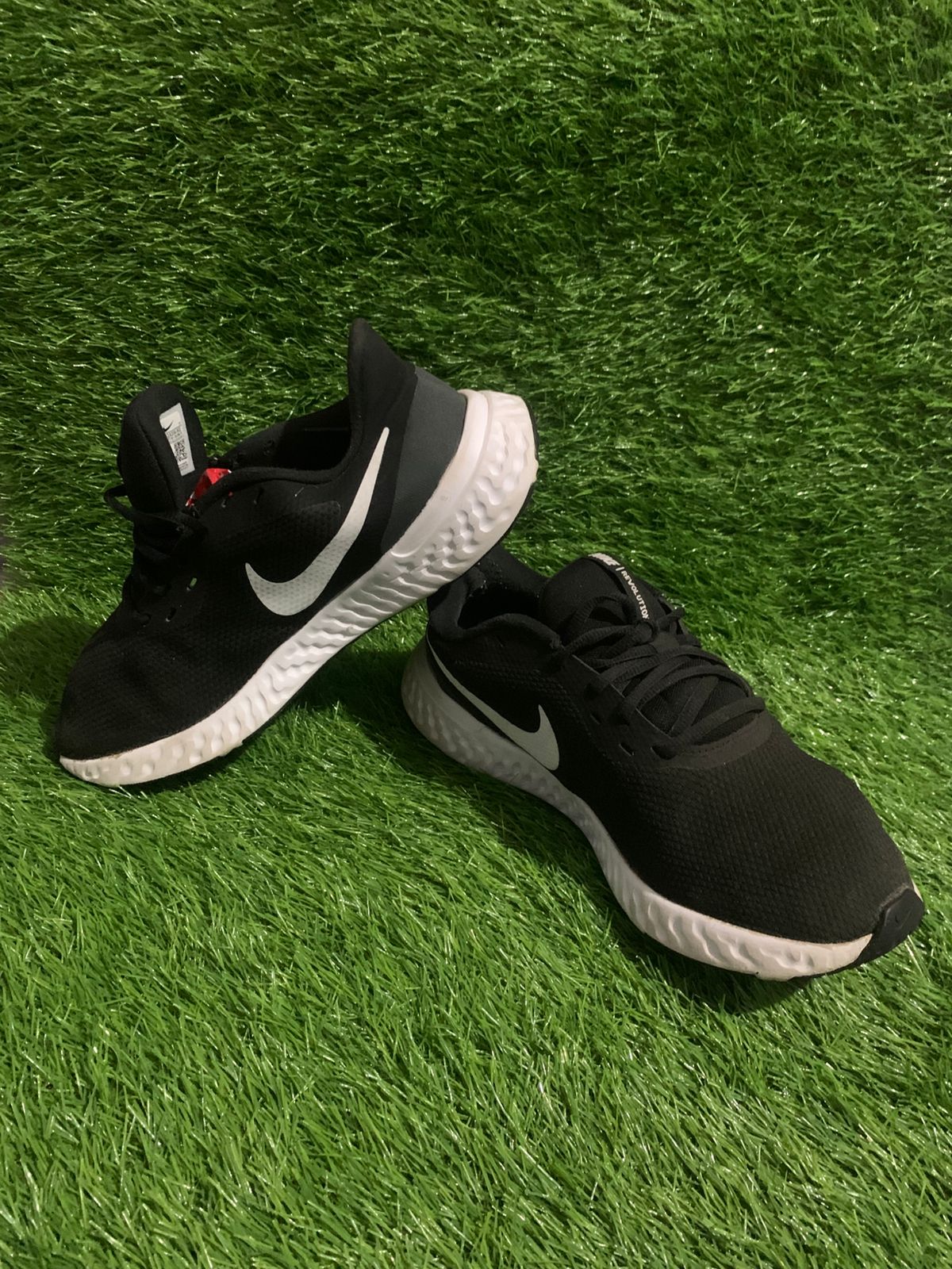 Nike Sports Shoes